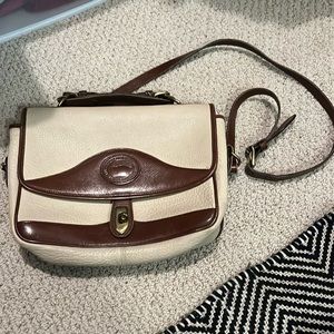 Vintage Dooney and Bourke crossbody purse